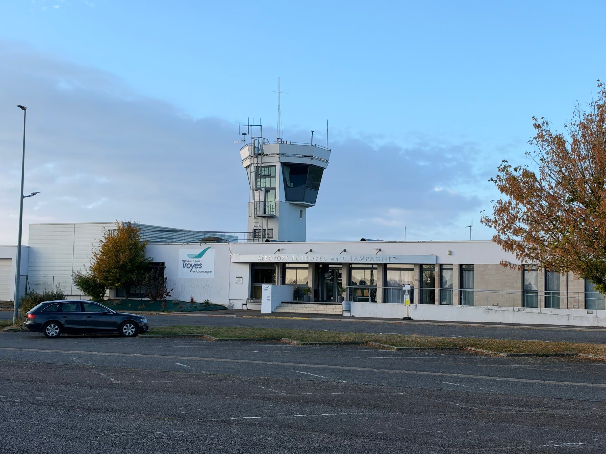 Troyes-Barberey Airport